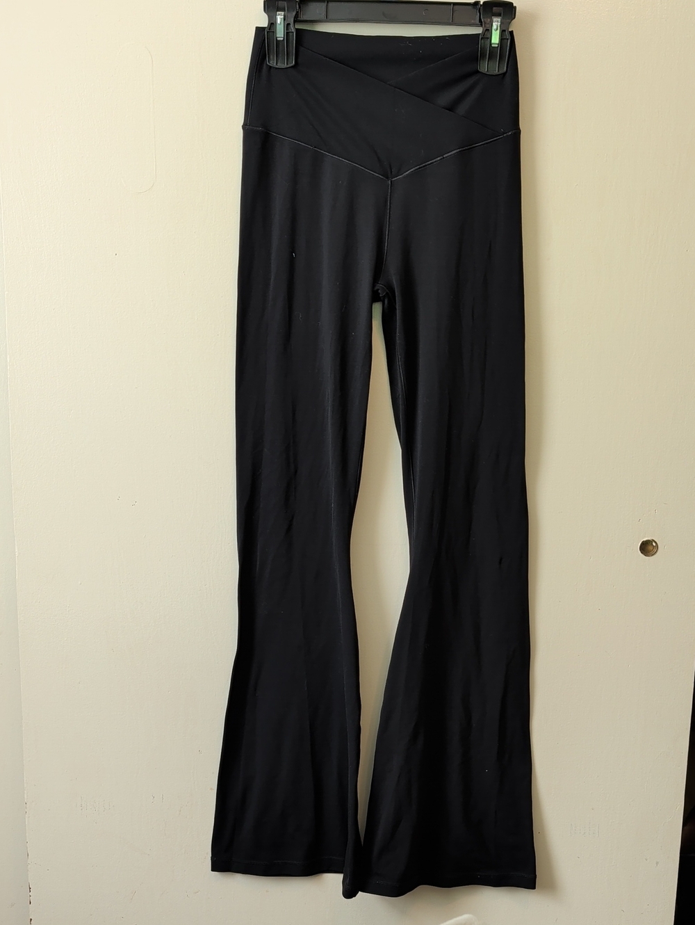 aerie Offline Black High-Waist Flare Yoga Pants Leggings Gym
